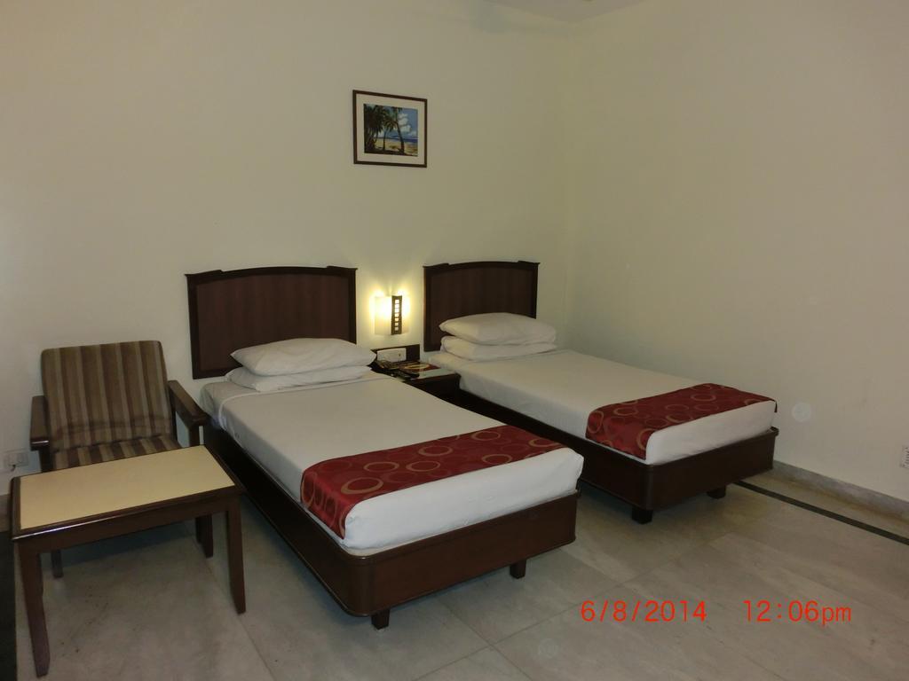 Hotel Thulashi Park Chennai
